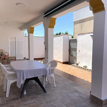 Casa Elena كونيل ذي لا فرونتيرا