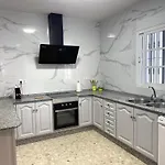 Casa Elena * كونيل ذي لا فرونتيرا