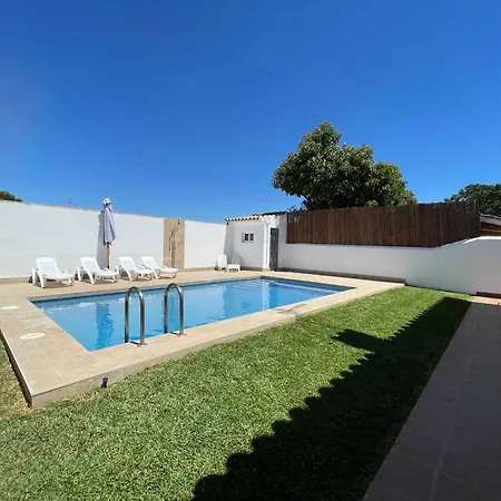 Casa Elena קוניל דה לה פרונטרה